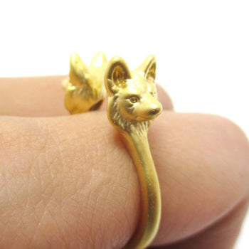 3D Double Wolf Face Shaped Ring in Gold | Animal Jewelry | DOTOLY
