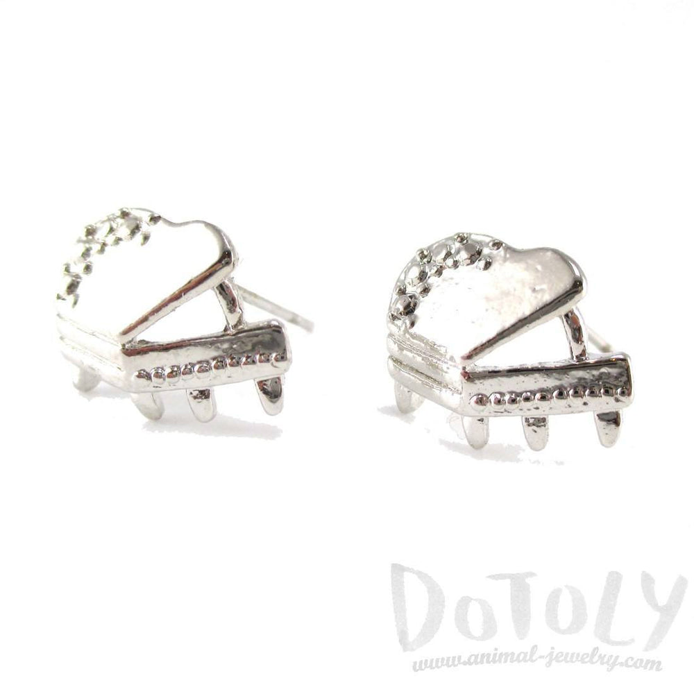 3D Grand Piano Shaped Music Themed Stud Earrings in Silver | DOTOLY | DOTOLY