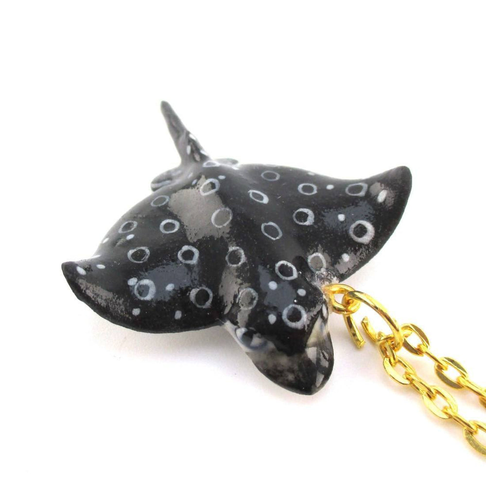 Porcelain Spotted Eagle Ray Shaped Ceramic Pendant Necklace | DOTOLY