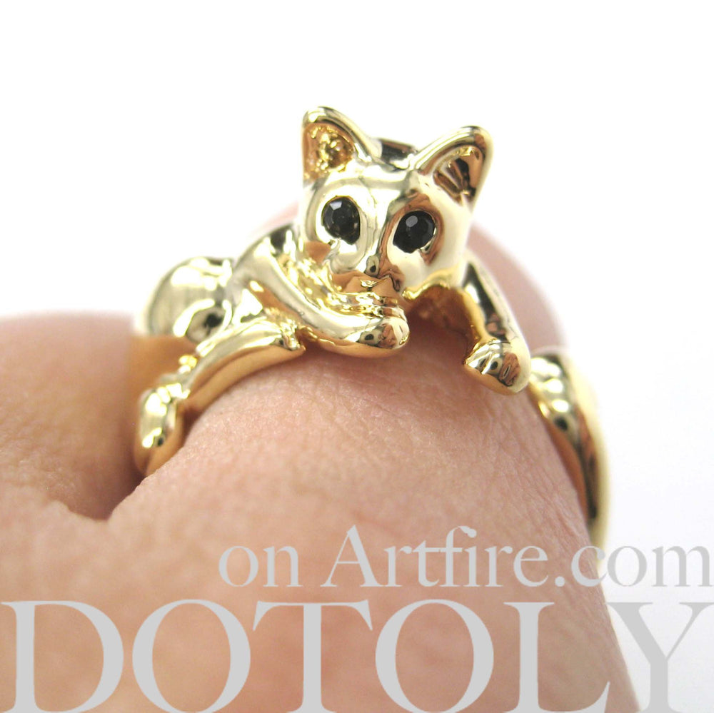 Relaxing Kitty Cat Animal Wrap Around Ring in Shiny Gold - Sizes 4 to 9 Available | DOTOLY