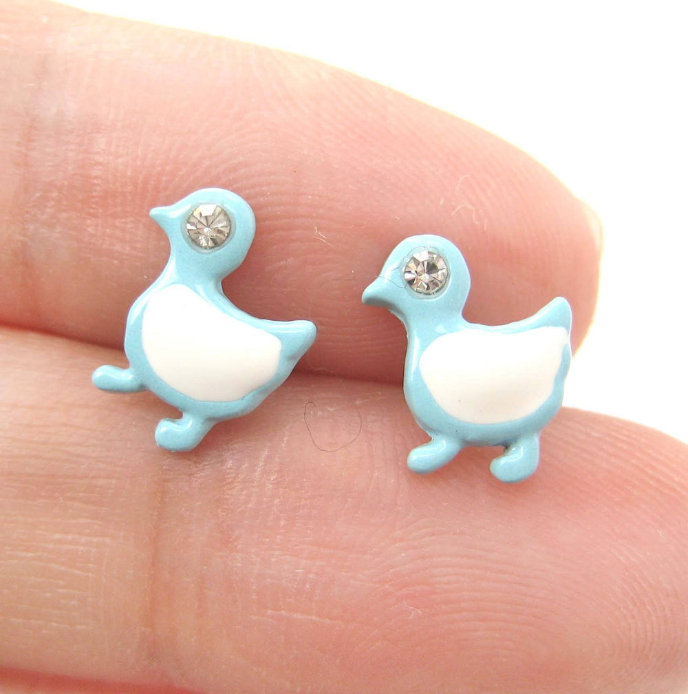 duck-bird-shaped-stud-earrings-in-blue-and-white-animal-jewelry