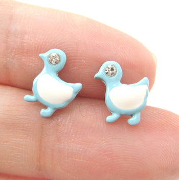 duck-bird-shaped-stud-earrings-in-blue-and-white-animal-jewelry