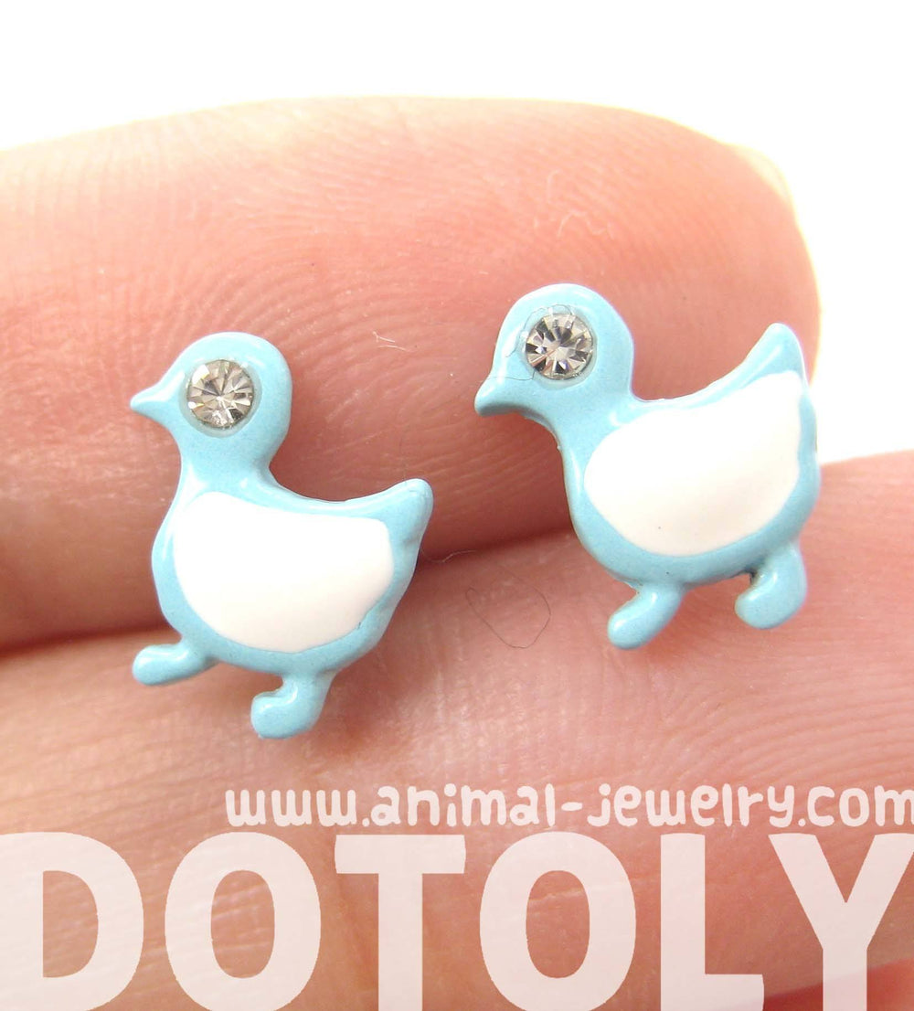 duck-bird-shaped-stud-earrings-in-blue-and-white-animal-jewelry