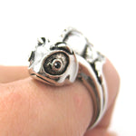 3D Adjustable Iguana Chameleon Animal Wrap Around Hug Ring in Shiny Silver | DOTOLY