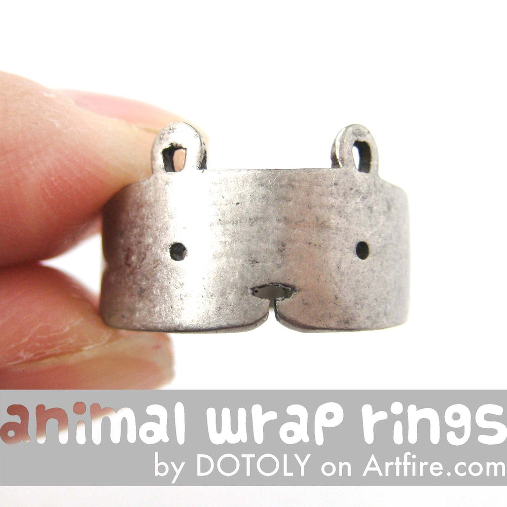 Teddy Bear Simple Animal Ring in Silver - Sizes 5 to 9 Available | DOTOLY