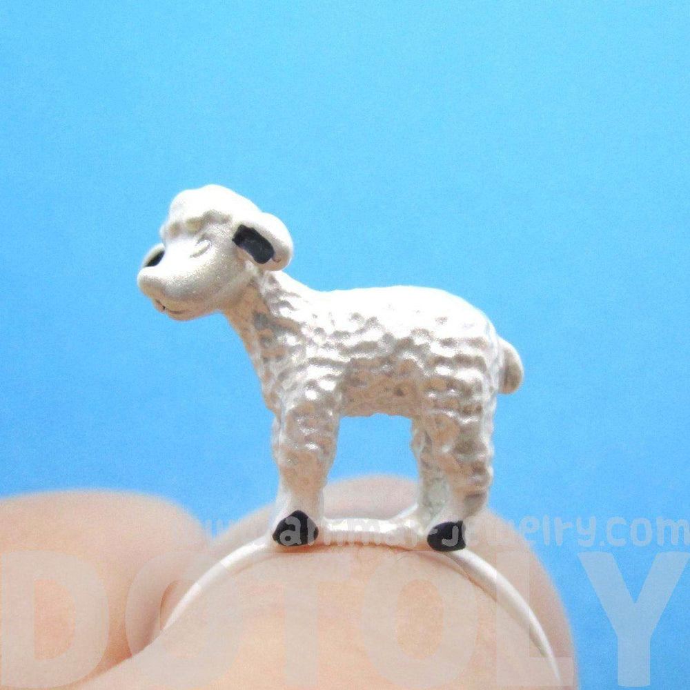Adorable 3D Baby Lamb Sheep Shaped Animal Ring in Silver | DOTOLY