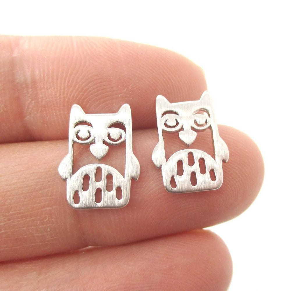 Adorable Owl Bird Face Shaped Stud Earrings in Silver | Animal Jewelry | DOTOLY