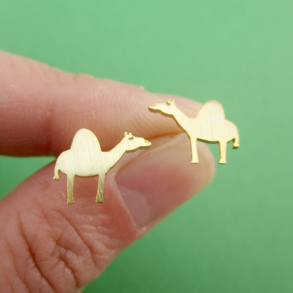 Adorable Sleepy Dromedary Camel Shaped Allergy Free Stud Earrings in Gold