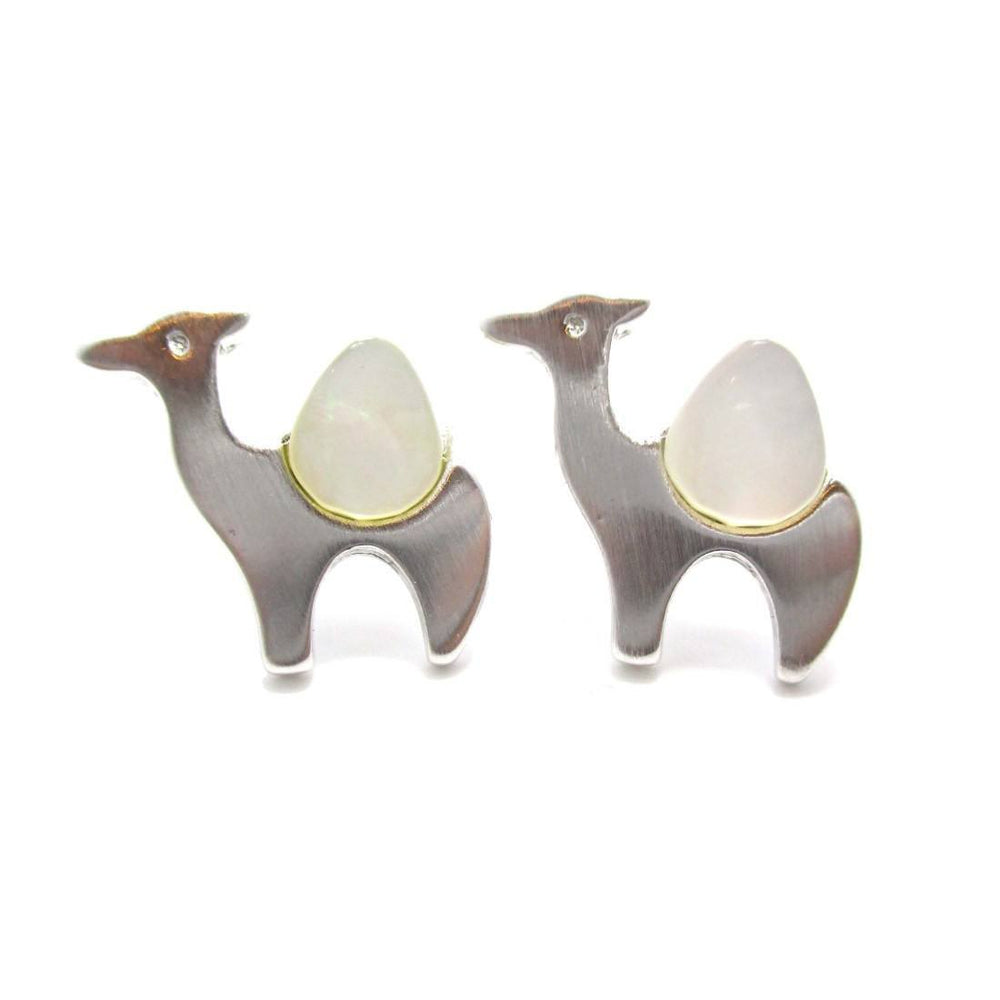 Camel Animal Themed Stud Earrings in Silver with Pearl Detail | DOTOLY | DOTOLY