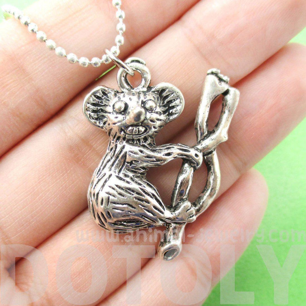 Classic Koala Bear Shaped Animal Pendant Necklace in Silver | DOTOLY