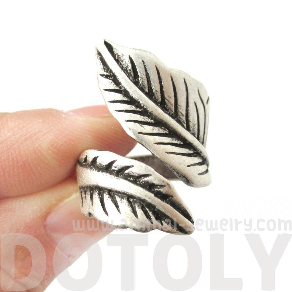 Classic Leaves Wrapped Around Your Finger Shaped Floral Ring in Silver