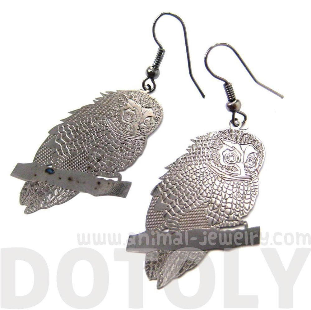 Detailed Barn Owl Shaped Dangle Earrings Dark Silver | Animal Jewelry