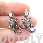 detailed-crocodile-alligator-lizard-shaped-stud-earrings-in-silver-with-rhinestones