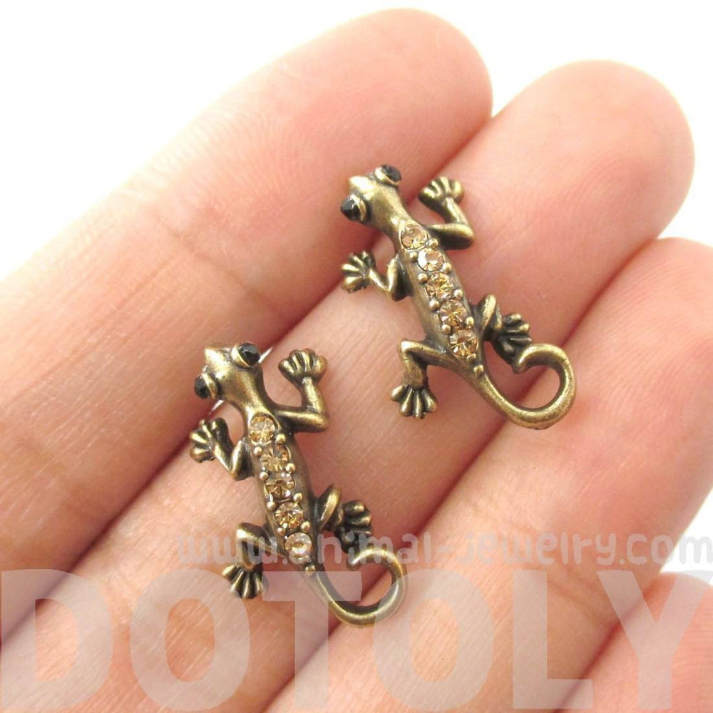 Detailed Gecko Lizard Shaped Stud Earrings in Brass with Rhinestones
