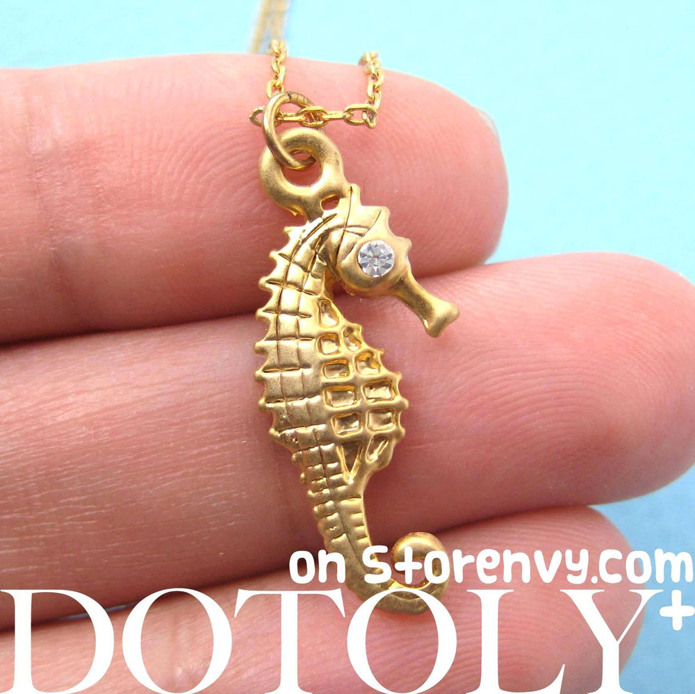 Realistic Seahorse Pendant Fish Animal Necklace in Gold | DOTOLY | DOTOLY
