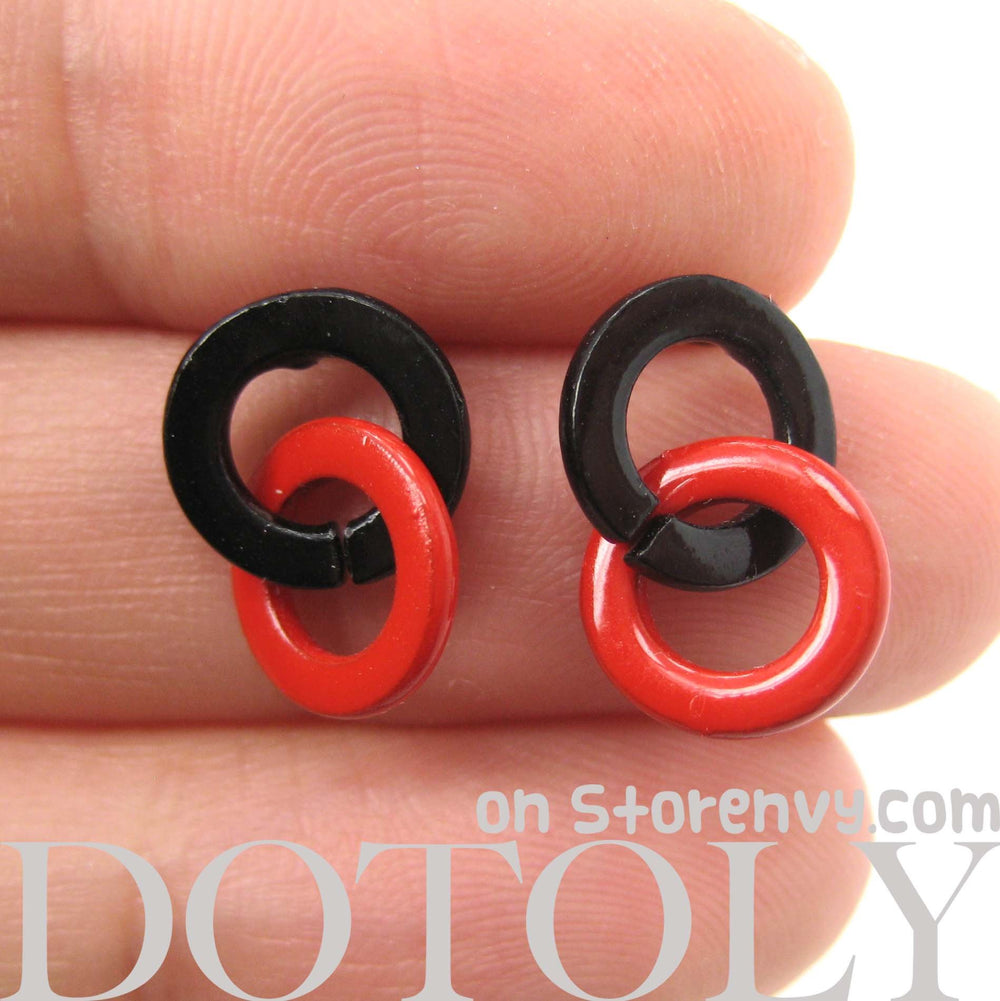 Retro Mod Hoop Linked Stud Earrings in Black and Red | DOTOLY | DOTOLY