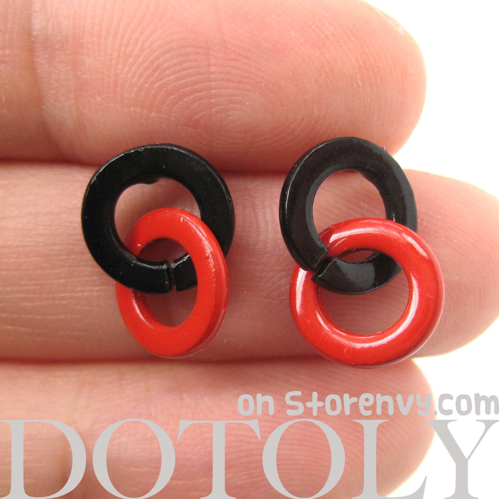 Retro Mod Hoop Linked Stud Earrings in Black and Red | DOTOLY | DOTOLY