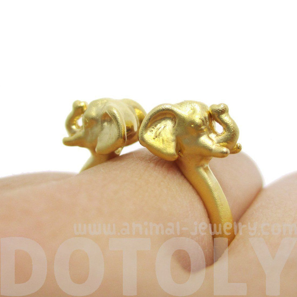 Double Elephant Head Shaped Sleek Animal Ring in Gold