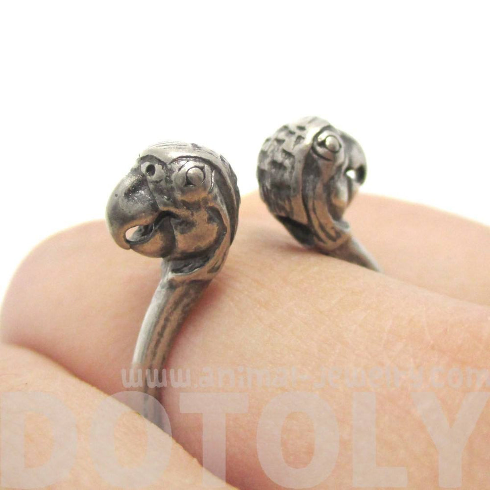 3D Double Parrot Bird Head Shaped Sleek Ring in Silver