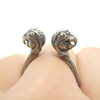 3D Double Parrot Bird Head Shaped Sleek Ring in Silver