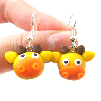 Giraffe Shaped Animal Themed Polymer Clay Dangle Earrings | DOTOLY | DOTOLY