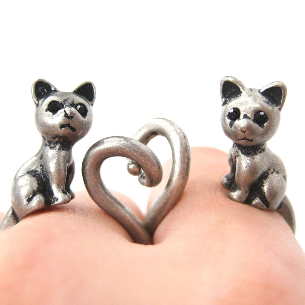 Kitty Cat Right Facing Animal Wrap Around Ring in Silver - Sizes 5 to 9 Available | DOTOLY