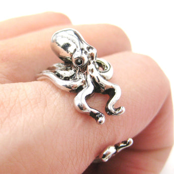 Octopus Squid Sea Animal Wrap Around Hug Ring in Shiny Silver | US Size 4 to 9 | DOTOLY