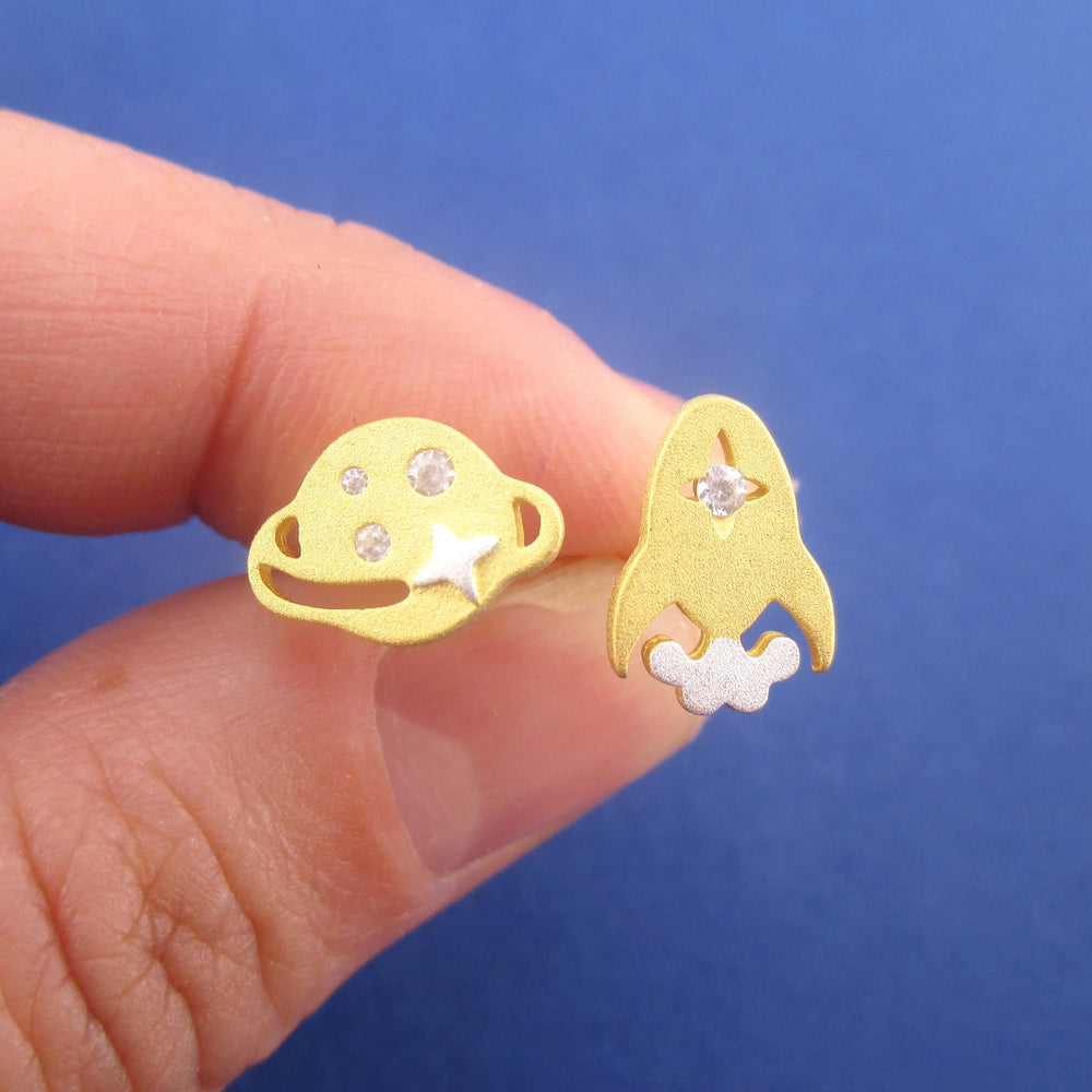 Saturn Rocket Shaped Space Themed Sterling Silver Stud Earrings in Gold