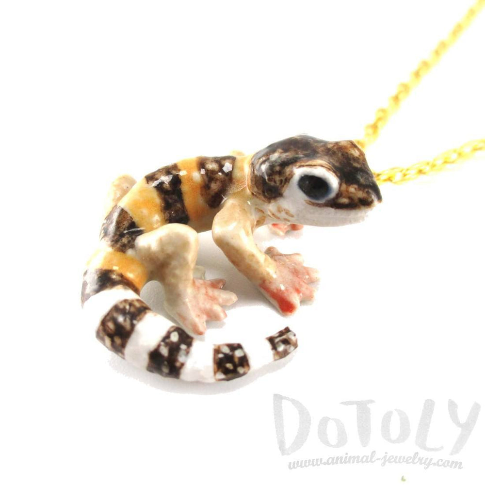 Porcelain Banded Gecko Lizard Shaped Ceramic Animal Pendant Necklace