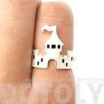 Princess Castle Shaped Ring in Silver | DOTOLY | DOTOLY