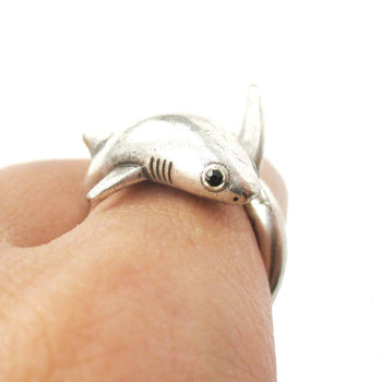 Realistic Great White Shark Shaped Animal Wrap Ring in Silver | US Size 6 to 9 | DOTOLY