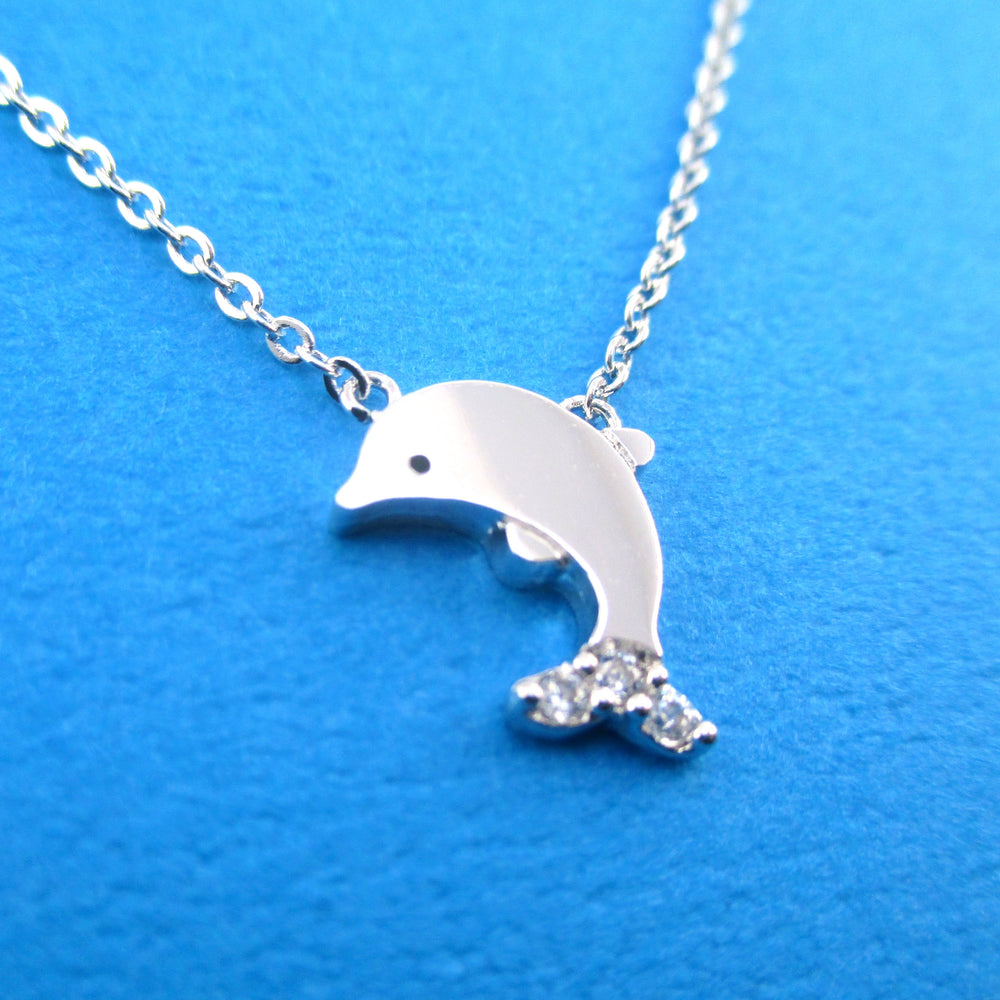 Rhinestone Bottlenose Dolphin Shaped Pendant Necklace in Silver