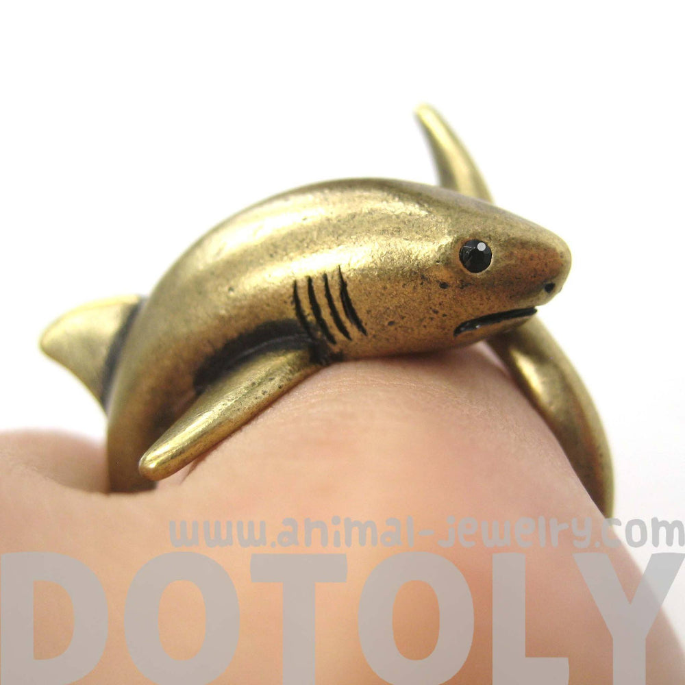 Shark Sea Animal Wrap Around Realistic Ring in Brass - Size 5 to 10 | DOTOLY