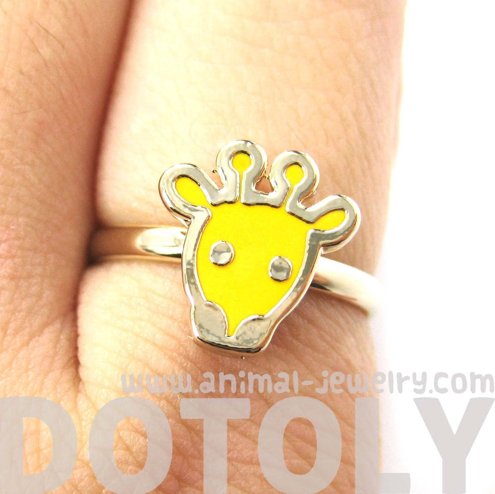 Simple Giraffe Shaped Animal Adjustable Ring in Yellow | DOTOLY | DOTOLY