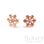 Small Snowflake Shaped Stud Earrings in Rose Gold with Rhinestones | DOTOLY | DOTOLY