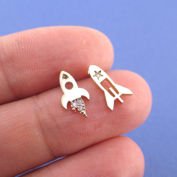 Spaceship starship Rocket Shaped Space Themed Stud Earrings in Gold