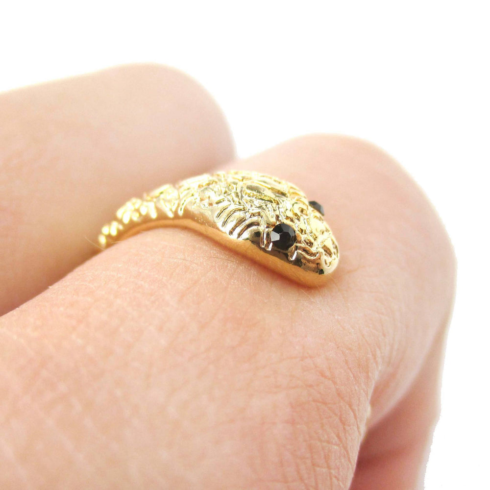 Tiny Baby Snake Hugging Your Finger Shaped Animal Ring in Gold | DOTOLY | DOTOLY