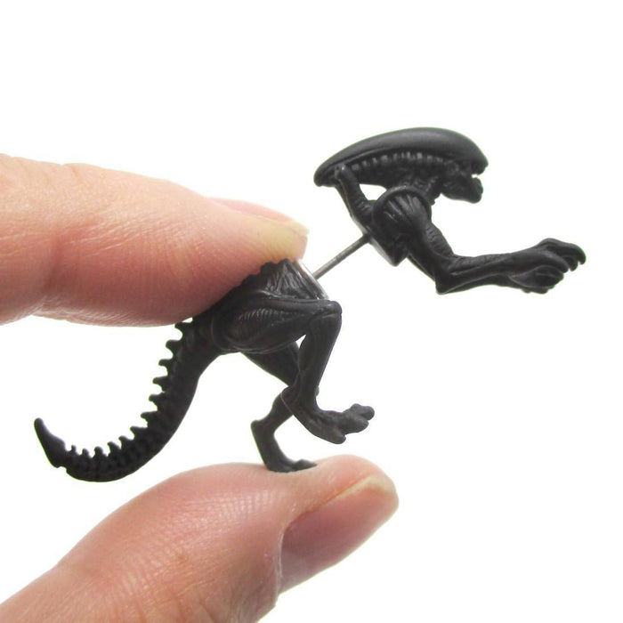 Xenomorph Alien vs. Predator AVP Shaped Front and Back Stud Earrings in Black | DOTOLY