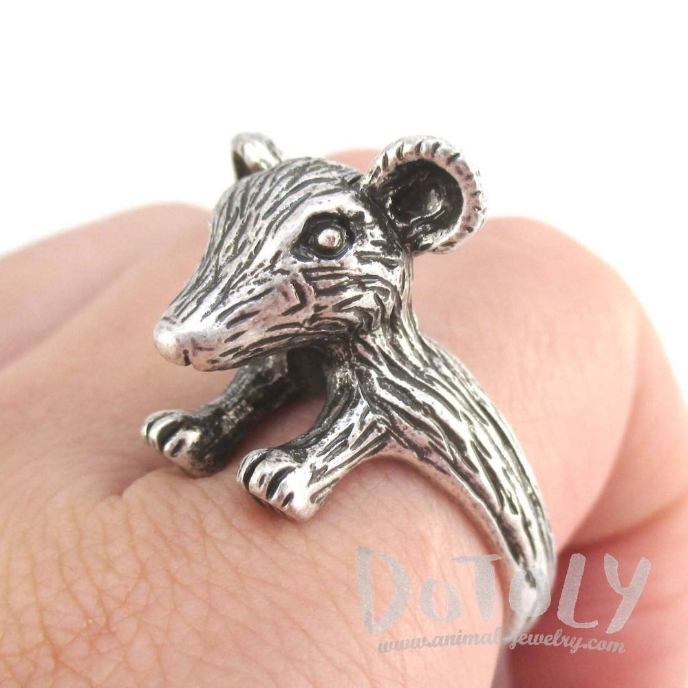 3D Chinchilla Mouse Shaped Ring in Silver | Animal Rings | DOTOLY