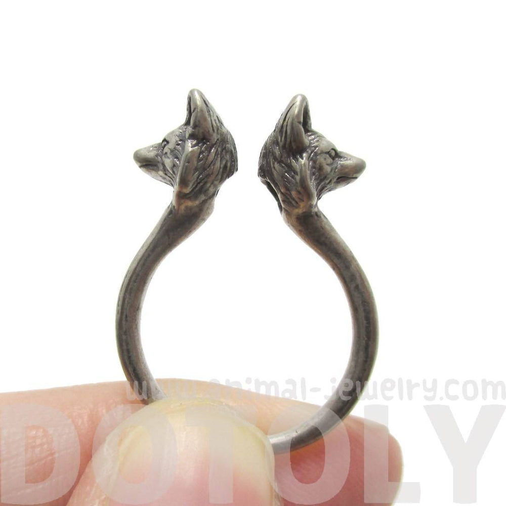 3D Double Wolf Face Shaped Ring in Silver | Animal Jewelry | DOTOLY