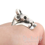 3D Giraffe Wrapped Around Your Finger Animal Ring in Silver | DOTOLY