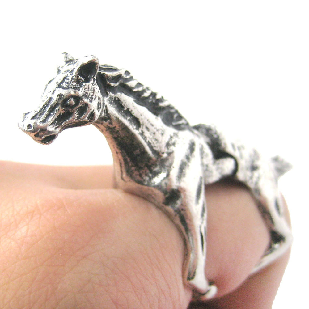 3D Horse Pony Shaped Animal Wrap Armor Knuckle Joint Ring in Silver | Size 5 to 9 | DOTOLY