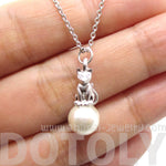 3D Kitty Cat Animal Totem Charm Necklace in Silver | DOTOLY | DOTOLY