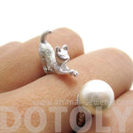 3D Kitty Cat Chasing a Pearl Ball Shaped Animal Ring in Silver | DOTOLY