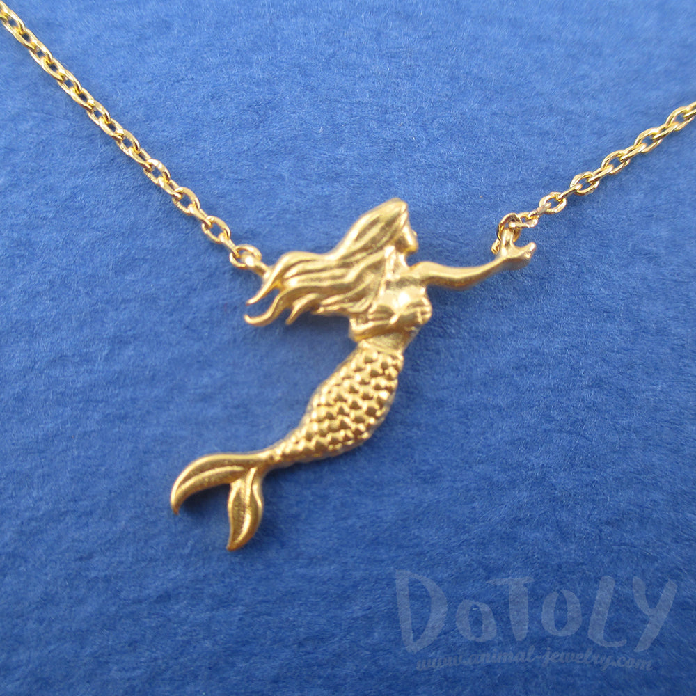 3D Mermaid with Flowing Hair Shaped Pendant Necklace in Gold | DOTOLY
