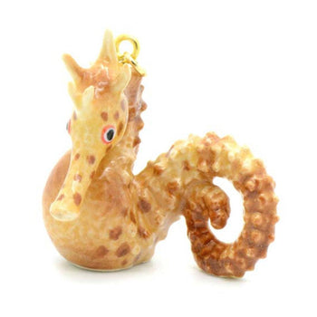 3D Porcelain Seahorse Shaped Hand Painted Ceramic Animal Pendant Necklace | Handmade | DOTOLY