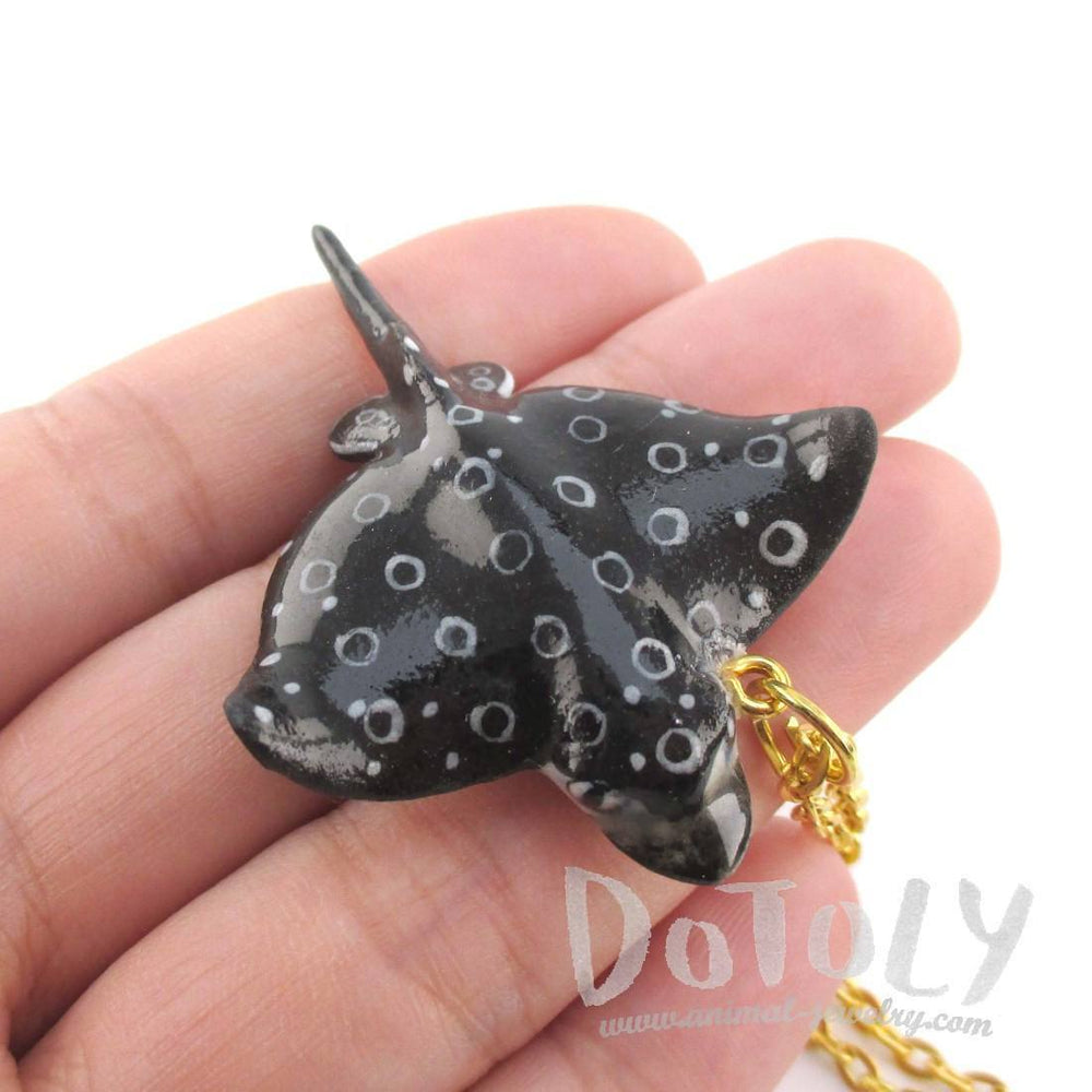 Porcelain Spotted Eagle Ray Shaped Ceramic Pendant Necklace | DOTOLY