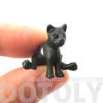 3D Sitting Kitty Cat Shaped Two Part Front Back Stud Earrings in Black | DOTOLY | DOTOLY