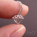 3D Small Diamond Outline Shaped Pretty Pendant Necklace in Silver