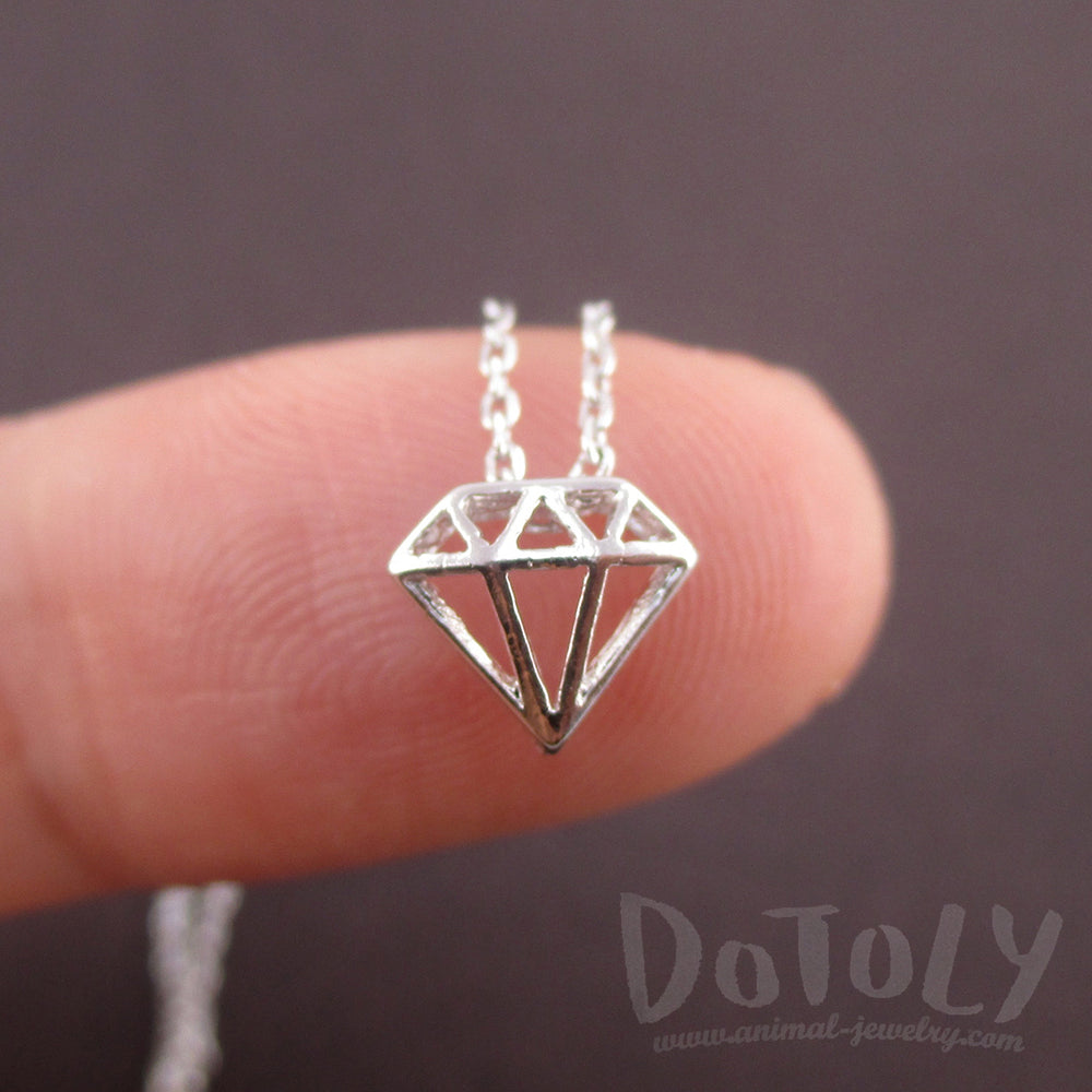 3D Small Diamond Outline Shaped Pretty Pendant Necklace Silver